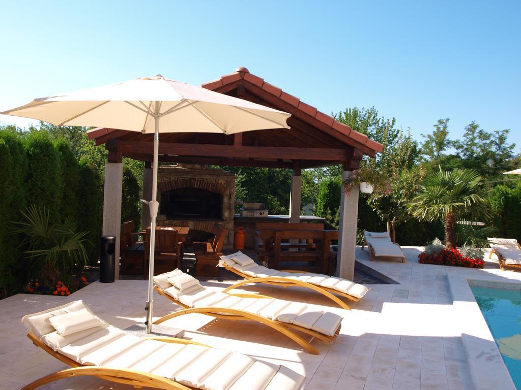 Apartments Villa Ucka Opatija Exterior foto